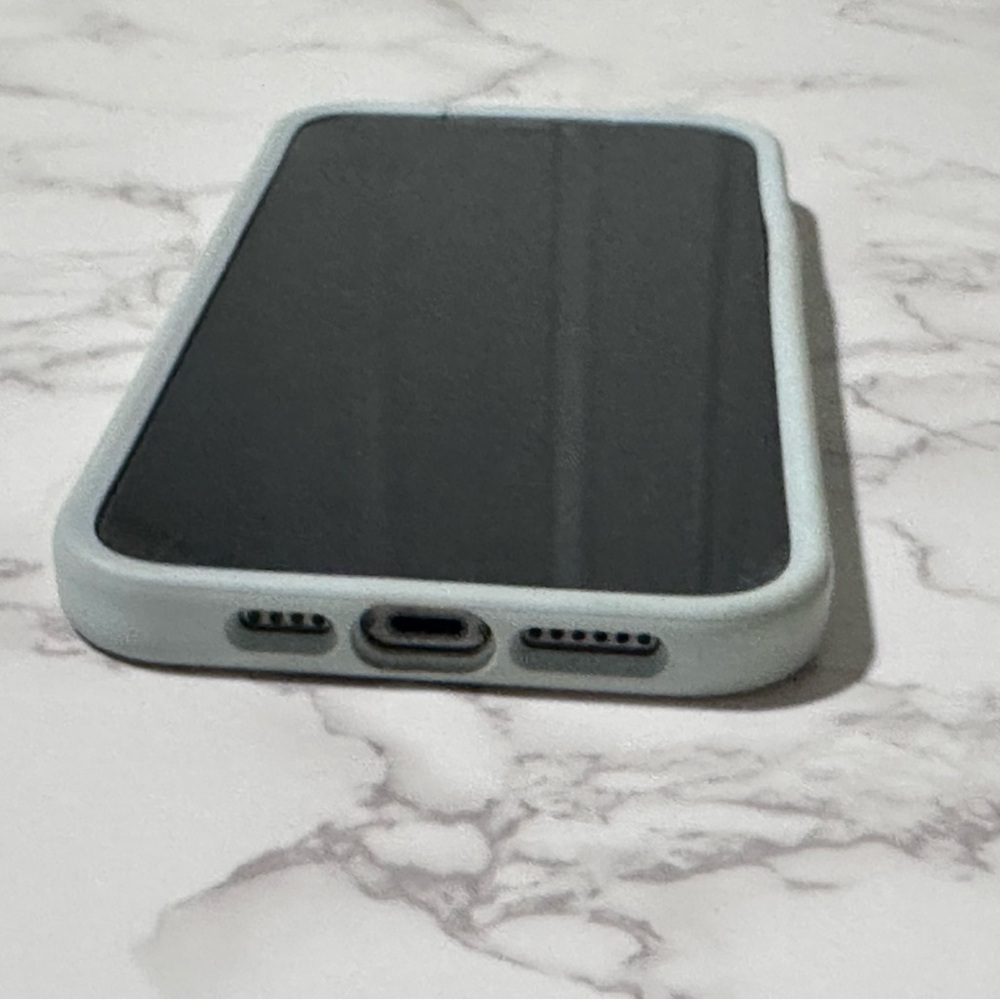 Apple iPhone 12 Pro Max 256GB β’ with Blue Otterbox Case (still works,
) - Picture 15 of 15